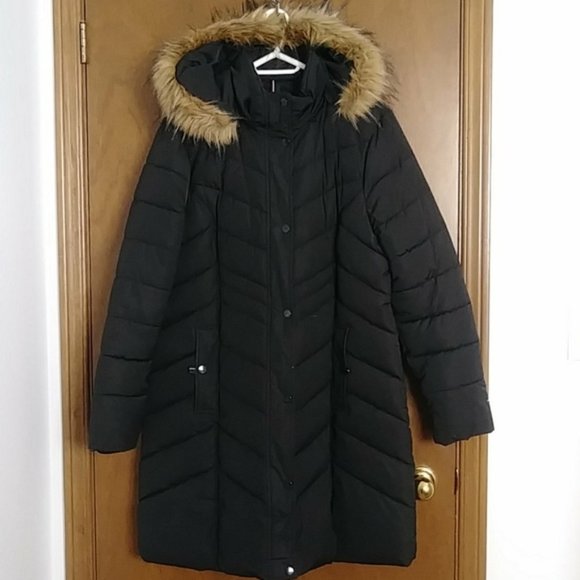Tommy Hilfiger Coat - Picture 9 of 9